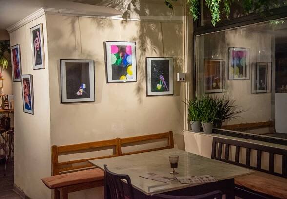 Young Art Collection – EL TRES VINOTECA