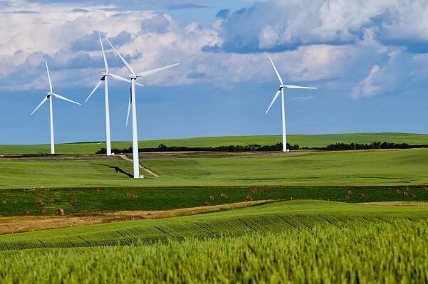 Revoluce Energie: Společenství a Spotřebitelé - 2025