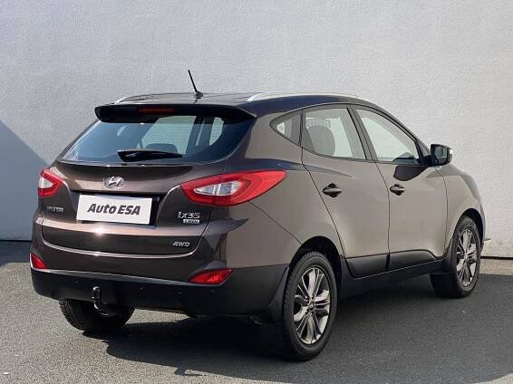 Hyundai Ix35, 4WD 2.0 CRDi Style, Style, TZ, SUV, - inzerát | inzerce na Annonce.cz