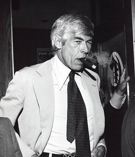 Bezmocný rváč James Coburn. Hvězdnou kariéru přerušilo dvacet let utrpení