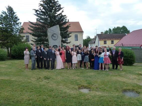 Závěrečné předávání vysvědčení - ZŠ Studená - Oficiální stránky obec Studená
