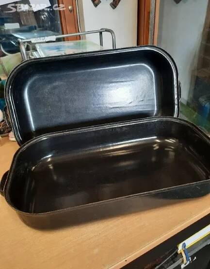 Velký smaltovaný pekáč na husu - super stav - Pardubice - Bazar