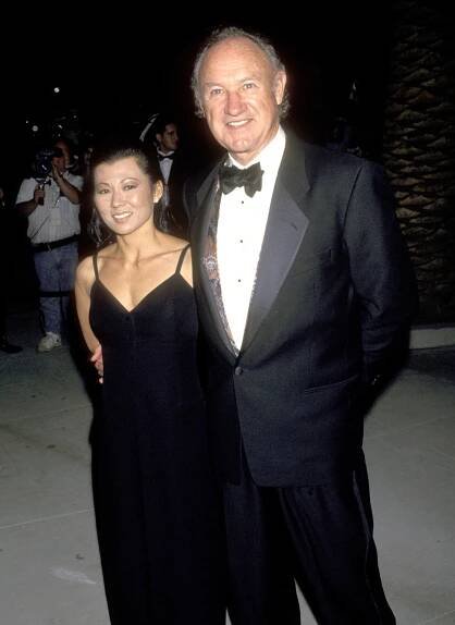 Gene Hackman and Betsy Arakawa in 1994. 