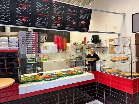 Fastfood 24 KEBAB - PIZZA - BURGER OC CENTRÁL CHOMUTOV rozvoz jídel