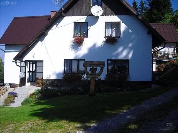 APARTMÁNY POD HOUŠTĚM foto 4
