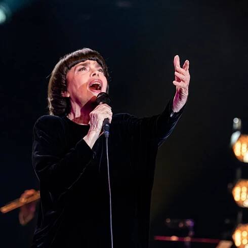 Podrobný fotoreport z koncertu Mireille Mathieu v pražském Kongresovém centru - Spycross