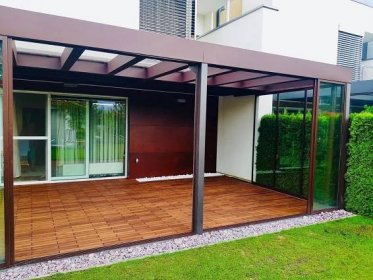 Nechajte rozžiariť svoj balkón s drevenou podlahou – galéria | Mojdom.sk