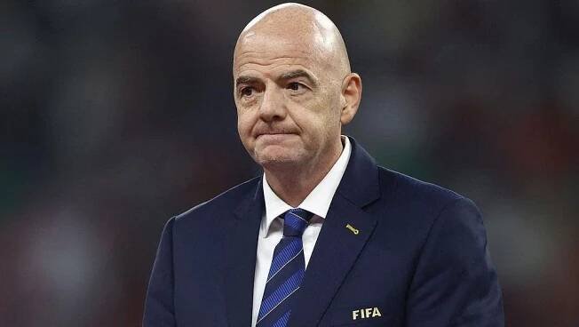 Pelé dosáhl nesmrtelnosti už dávno, prohlásil prezident FIFA Infantino - Sport.cz