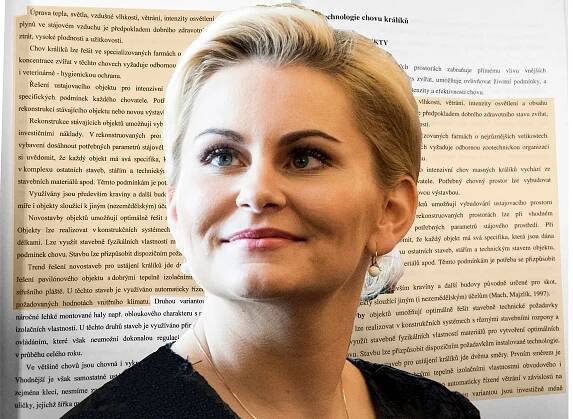 Jasné plagiátorství, říká expert o další diplomové práci ministryně Malé. Označil hned 16 stran textu