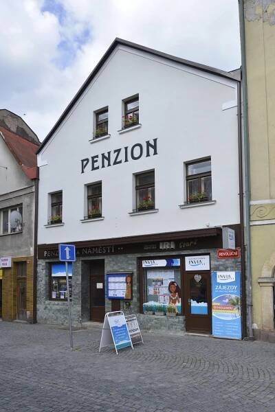 Penzion Na Náměstí - Penziony - Podkrkonoší - Dvůr Králové nad Labem
