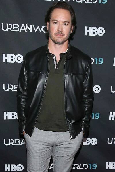 Mark-Paul Gosselaar Says He'll Appear in Saved by the Bell Reboot: 'Everybody Can Sleep Well'