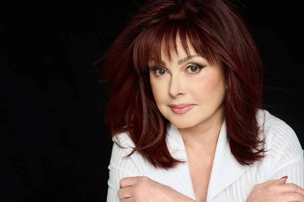 Zomrela Naomi Juddová z country dua The Judds
