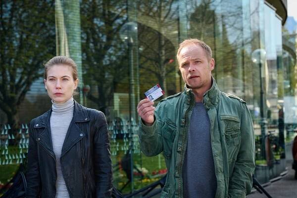Nora von Waldstätten, Matthias Koeberlin - Vraždy u jezera - Druhá tvář - Z filmu