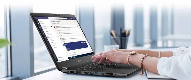 Notebook Acer TravelMate P2 (TMP214-52-313U) (NX.VLFEC.004) černý | DATART