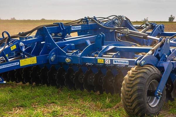 Maszyny Rolmako – interaktywna prezentacja sprzętu | Rolmako Agricultural Machinery 