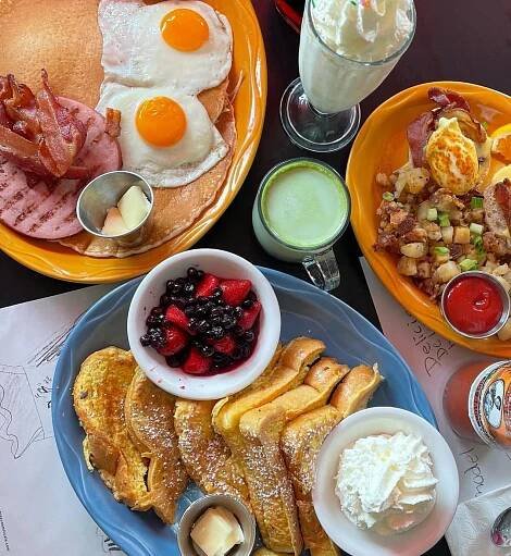 14 Best Brunch in Vancouver & What To Order (2024)