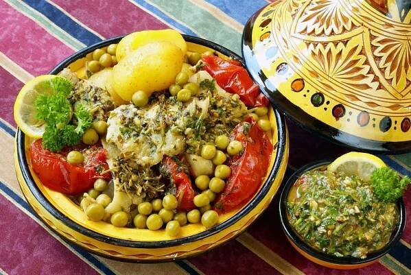 Moroccan Food in Fez // Find Traditonal Dishes in Authentic Restaurants