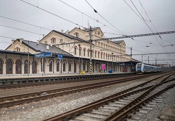 Správa železnic chce na nádraží v Teplicích vzdělávat mládež a ukazovat vize - Zdopravy.cz