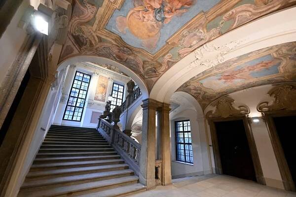 Skončila oprava barokního Clam-Gallasova paláce. Poprvé se otevře na konci září