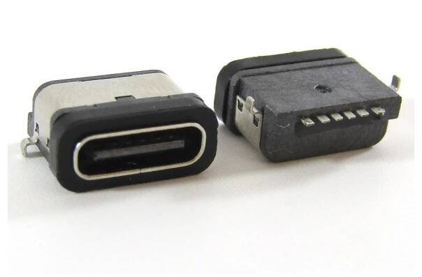 konektor micro USB-C