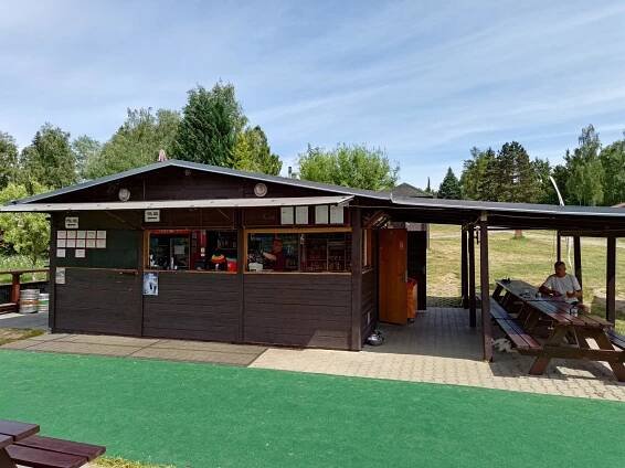 Stánek u řeky - Juniorcamp
