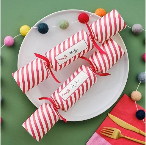 Ginger Ray candy cane Christmas crackers