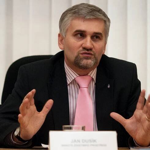 Zástupce generálního ředitele pro klimatickou politiku v Evropské komisi Jan Dusík | foto: Tomáš Adamec
