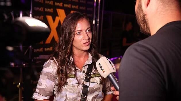 MMA zápasnice Dostálová: OnlyFans už tolik nefrčí, chystá sexy fotky se svěřenkyní! - Expres.cz