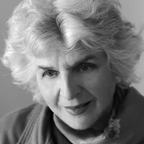 Joan Haggerty - Wikipedia