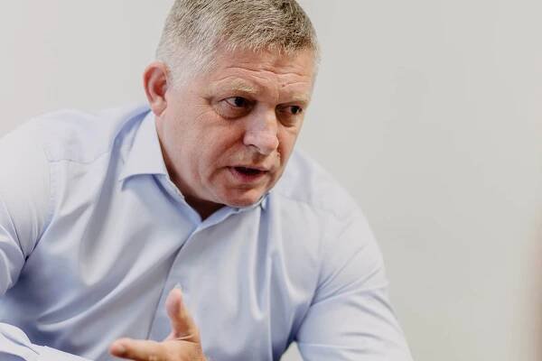 Premiér žiada ministerstvá, aby mu poslali zoznam grantov, ktoré dali mimovládkam. Drucker ho upokojuje