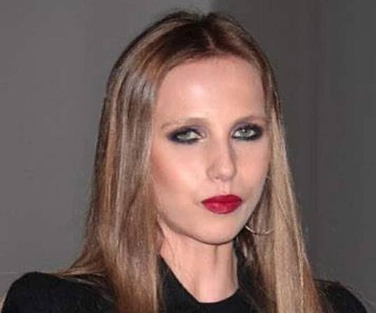 Allegra Versace Biography - Facts, Childhood, Family Life & Achievements