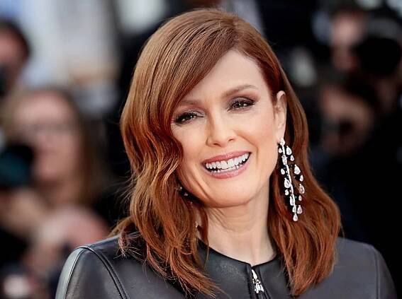 Julianne Moore with auburn hair