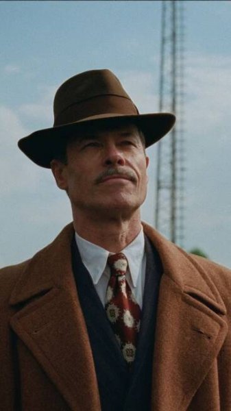 Guy Pearce Knows Exactly Why He Wasn’t Cast in ‘Batman Begins’