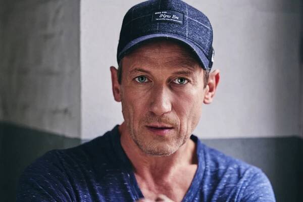 Wotan Wilke-Möhring - NILS SCHWARZ PHOTOGRAPHY