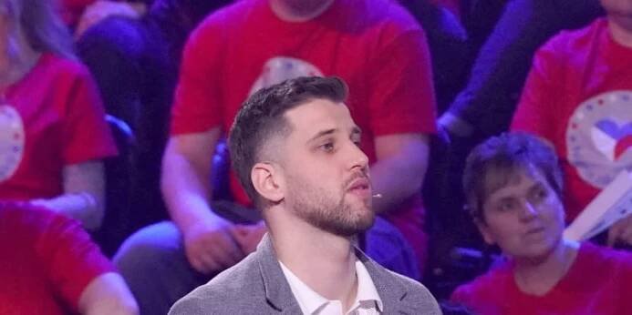 Šermíř Alex Choupenitch. 