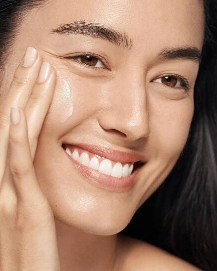 Clinique Moisture Surge Intense 72H Lipid-Replenishing Hydrator denní krém