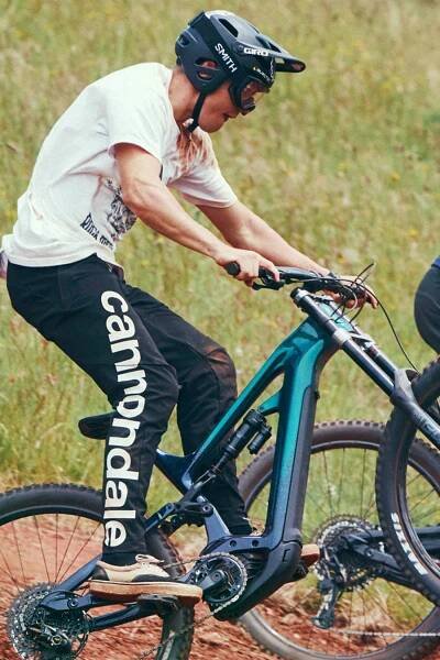 Cannondale Bikes: Road, Gravel & Mountain Bikes | Mike's Bikes 