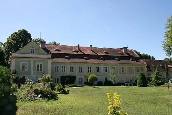 Listany, Czech Republic: All You Must Know Before You Go (2025) - Tripadvisor