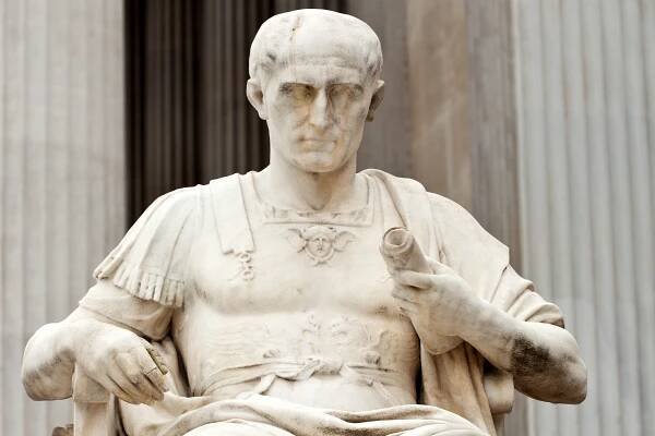 The Rise and Fall of Julius Caesar's Political Life