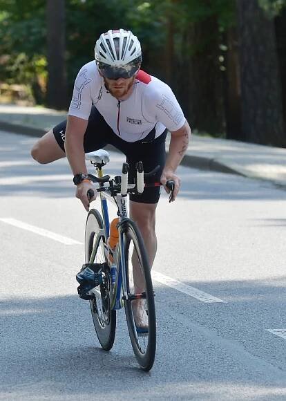 Pavel "Karlos" Petrásek a Kateřina Janovská zvítězili na HamrMan Sprint 2018, E Triatlon - triatlonový magazín