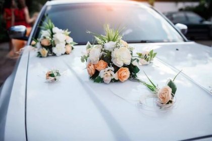 Svatební auto dekorace