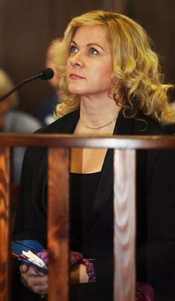 FOTO: Jana Nagyová je největší telefonickou hvězdou Česka všech dob. – stránka 68