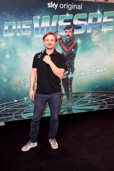 Photocall zum Start der sechsteiligen Sky-Serie "Die Wespe" im Dorint Hotel am Kurfürstendamm in Berlin 24.11.2021 - Florian Lukas - Die Wespe - Z akcí