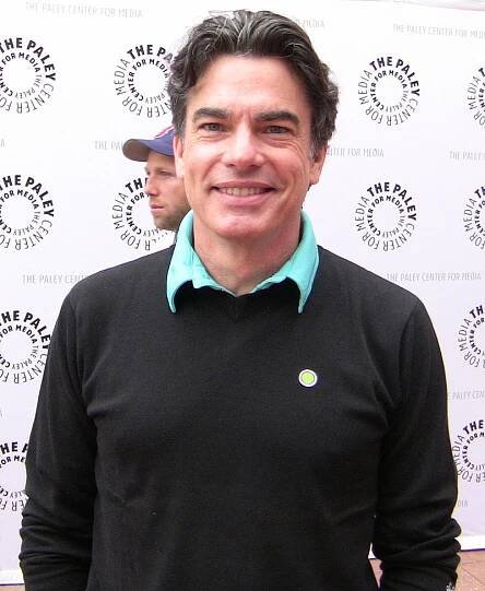 Soubor:Peter Gallagher.jpg – Wikipedie