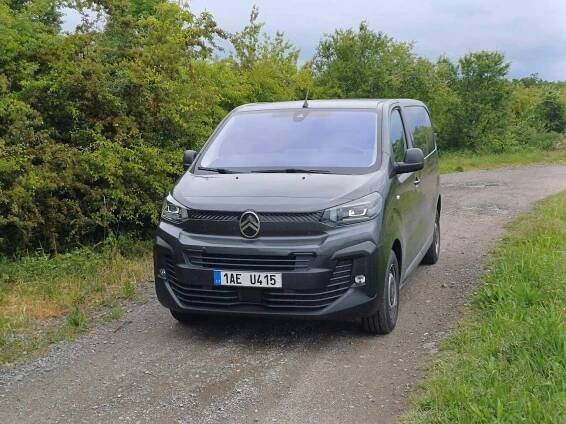 Citroën Jumpy Furgon 2.0 BlueHDi 145: Skvělý motor, žádné zbytečnosti
