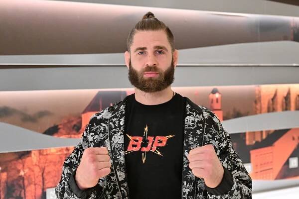 Jiří Procházka míří na lov do Kalifornie. „Chci dokázat, že nejsem velkohubý,“ říká český samuraj