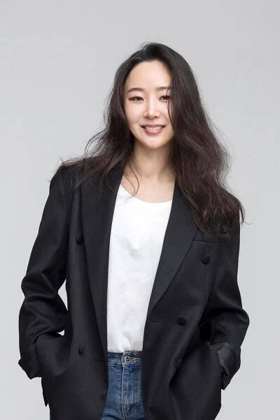 Čo sa deje v agentúre HYBE a prečo CEO ADOR Min Hee Jin tvrdí, že bola oklamaná? - Asianstyle