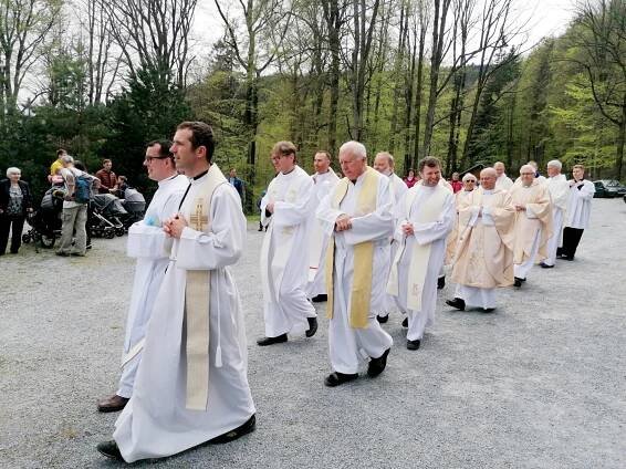 Pouť rodin na Maria Hilf – květen 2022 – DĚKANÁT JESENÍK