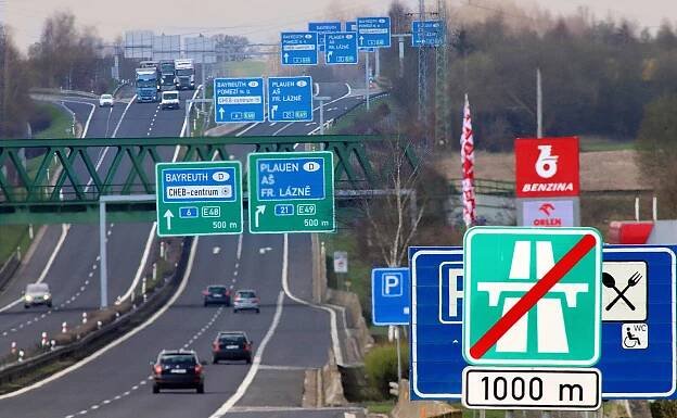 Karlovarský kraj křísí plán na dostavbu dálnice D6 směrem na hranice