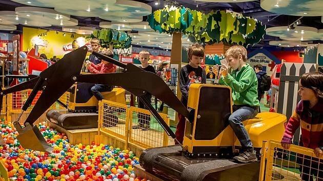 Hamleys otevřel v Praze hračkářství.